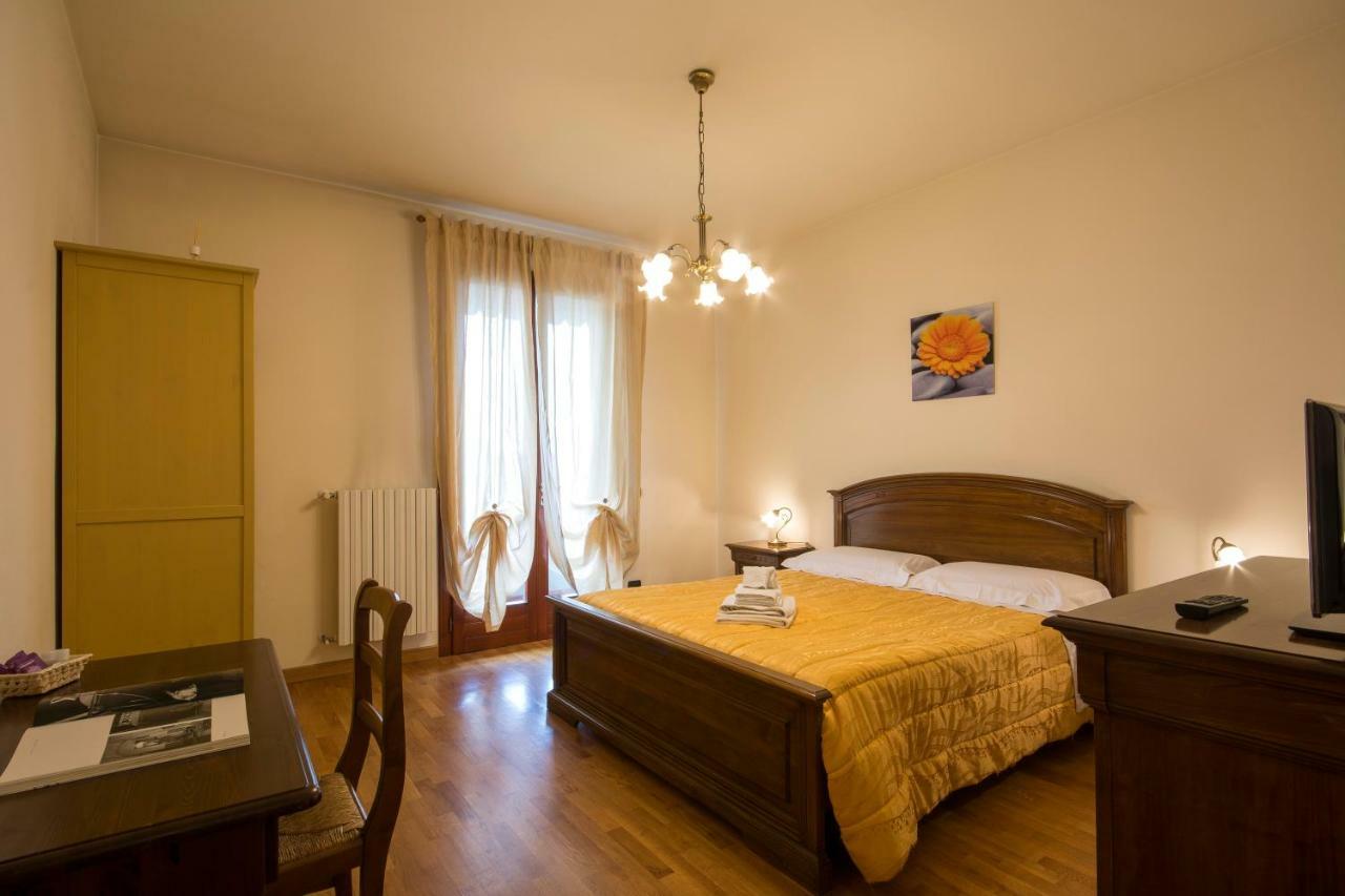 Bed & Breakfast Profumo D'Estate Agliana Exterior foto