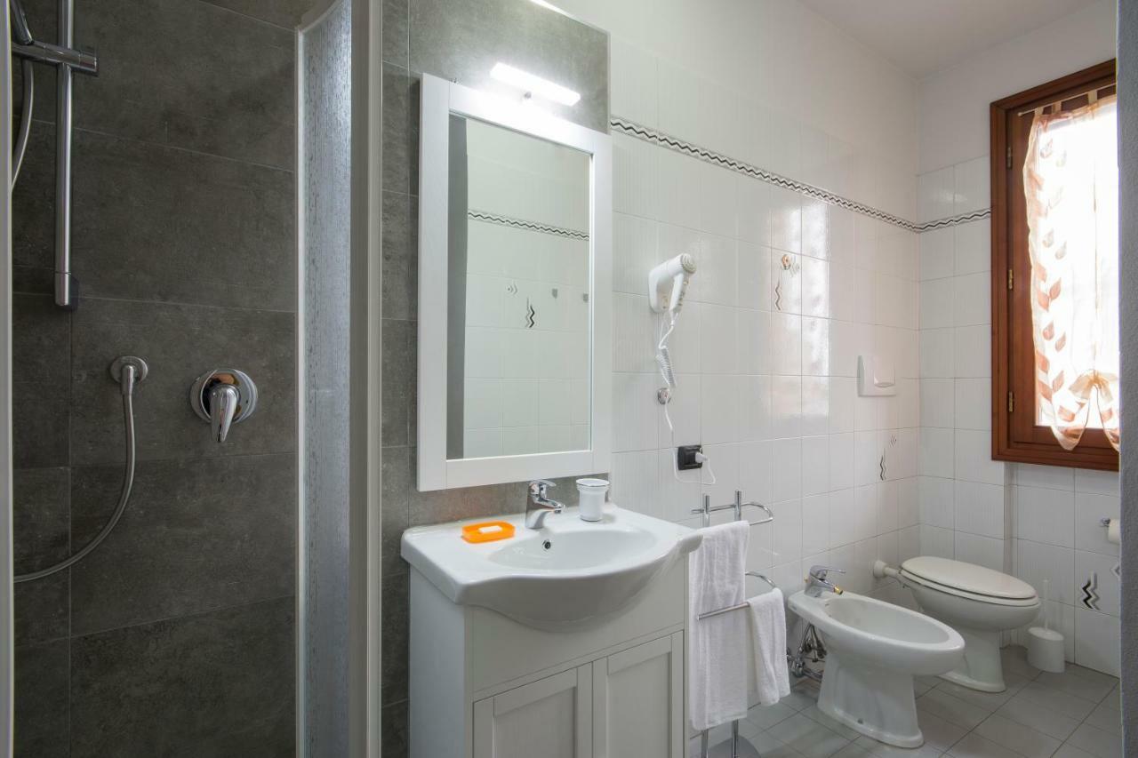 Bed & Breakfast Profumo D'Estate Agliana Exterior foto