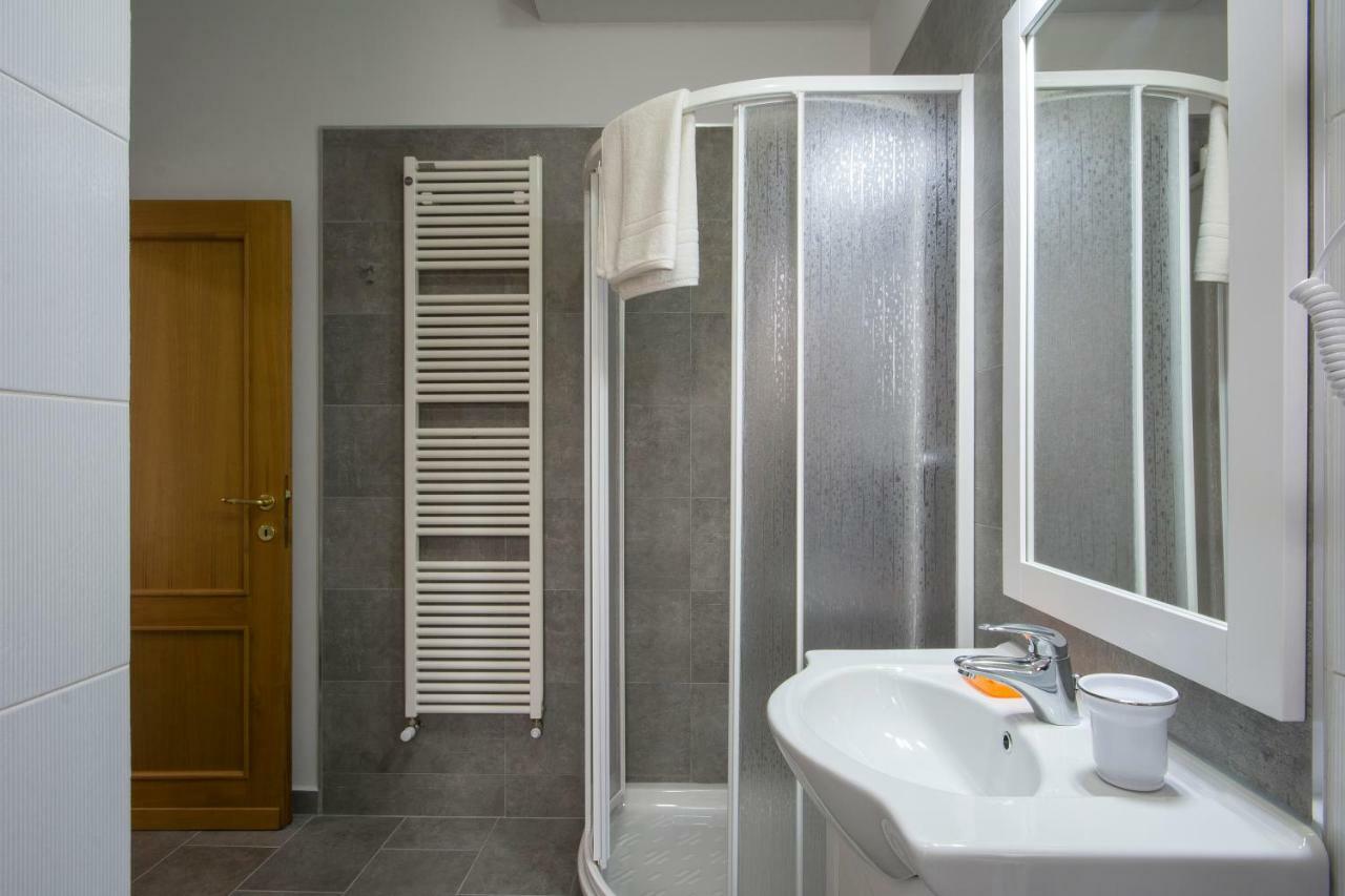 Bed & Breakfast Profumo D'Estate Agliana Exterior foto